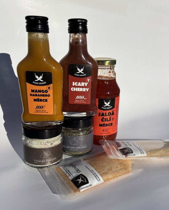 Garšvielas, mērces, pesto