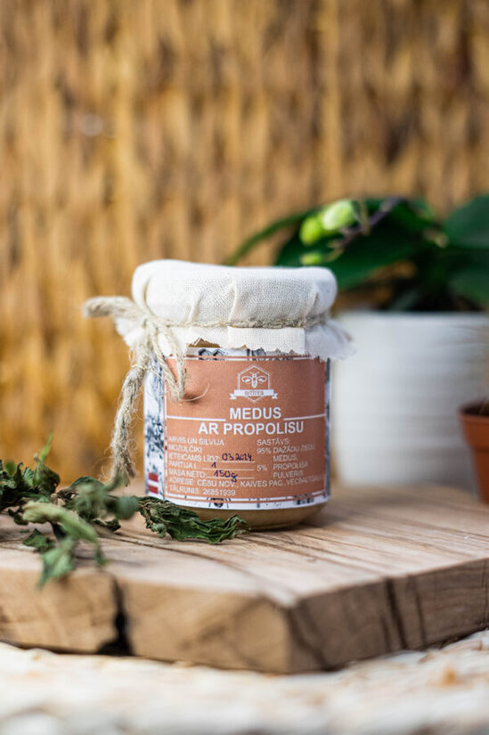 Krēmveida medus ar propolisu